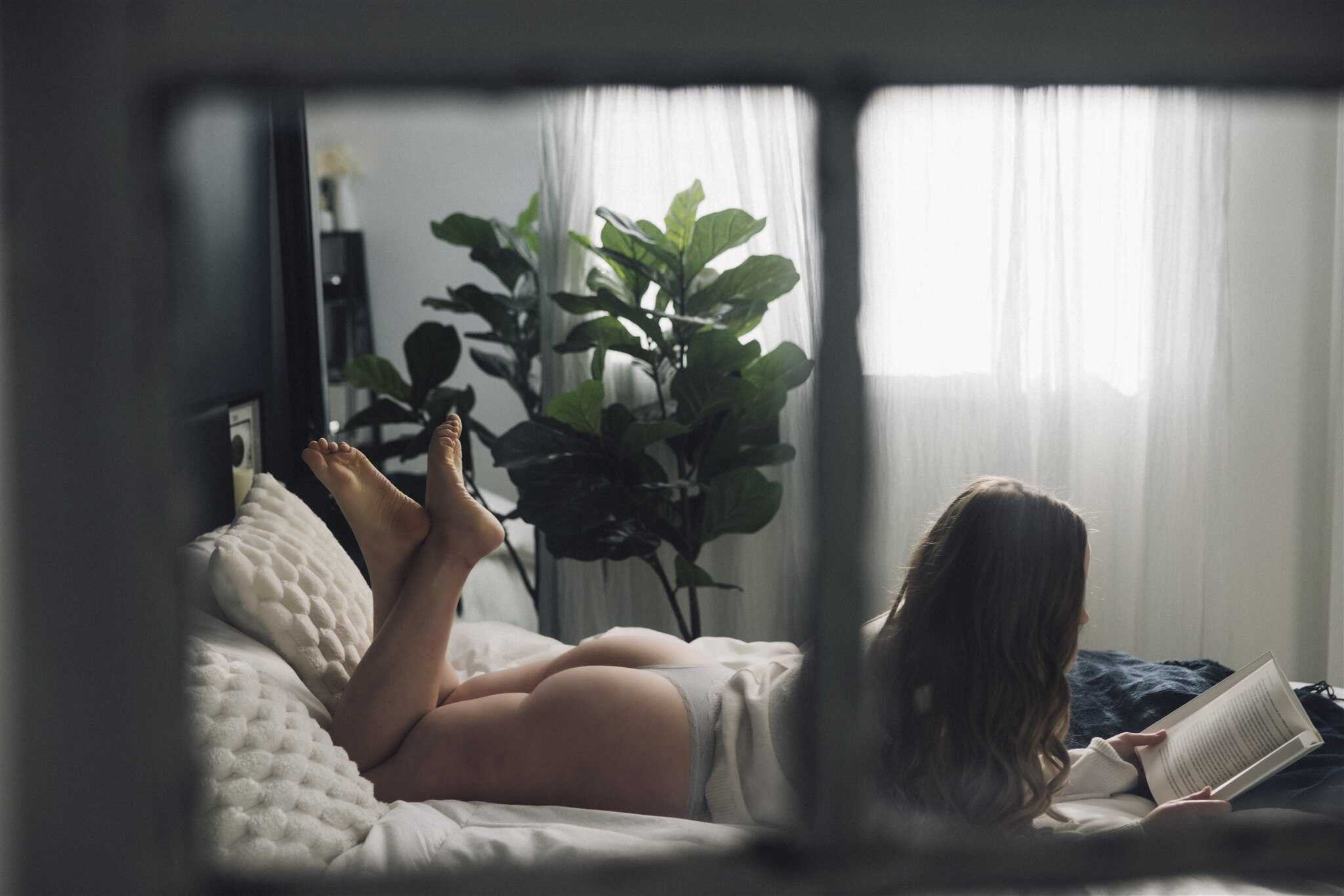 B yeg edmonton boudoir photographer allie knulls phtotography 6